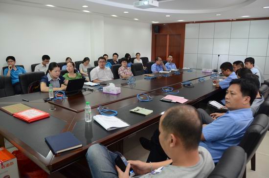 1. 座谈会现场.JPG